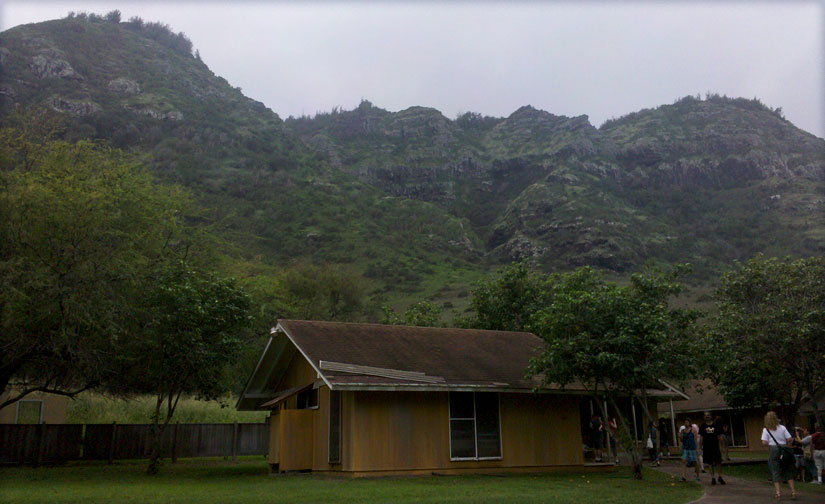 lost geekery: Dharma Barracks at Camp Erdman